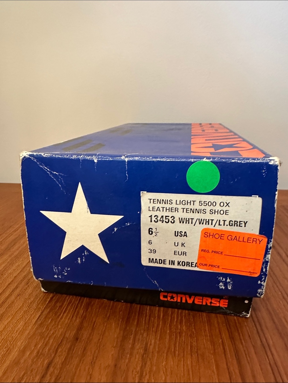 Vintage Converse Cons 5500 White Low-Top Leather Tennis Sneakers 6.5 w/ Box - Picture 2 of 8